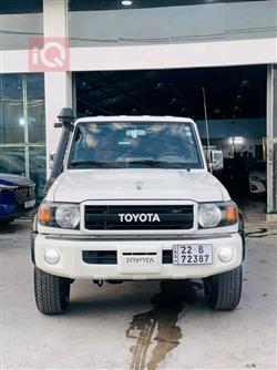 Toyota Land Cruiser 70